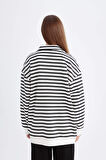 DeFacto Relax Fit Dik Yaka Fermuarlı Çizgili İçi Yumuşak Tüylü Kalın Sweatshirt Tunik E0840AX24WNBK81