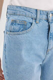 Straight Fit Yüksek Bel Bilek Boy Jean Yıkamalı Pantolon