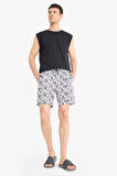 Regular Fit Desenli File Astarlı Kısa Boy Deniz Şortu