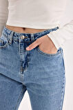 Straight Fit Yüksek Bel Bilek Boy Jean Yıkamalı Pantolon