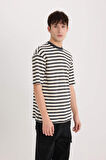 DeFacto Boxy Fit Bisiklet Yaka Çizgili Kısa Kollu Ağır Kumaş Tişört B5910AX25SPAR104