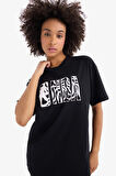 DeFactoFit NBA Wordmark Oversize Geniş Kalıp Bisiklet Yaka Kısa Kollu Tişört B3961AX25SPBK81