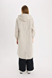 Su İtici Kapüşonlu Fermuarlı Cepli Beli Büzgülü Mevsimlik Uzun Yağmurluk