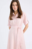Gömlek Yaka Kısa Kollu Kuşaklı Midi Elbise