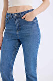 DeFacto Mary Vintage Straight Fit Yüksek Bel Bilek Boy Jean Yıkamalı Pantolon E4963AX24CWNM28