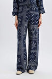 DeFacto Wide Leg Geniş Bol Paça Desenli Yüksek Rahat Palazzo Pantolon C4042AX25SPNV173