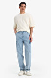 DeFacto %100 Pamuk Relax Fit Rahat Kesim Düz Paça Kargo Cepli Jean Yıkamalı Pantolon F2381AX25SPNM39