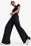 DeFactoFit Wide Leg Cepli Geniş Paça Yırtmaçlı Uzun Sporcu Pantolon E2538AX25SMBK81