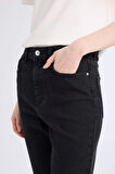 DeFacto Mary Vintage Straight Fit Yüksek Bel Düz Paça Uzun Jean Pantolon D8180AX25SPNM40