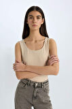DeFacto Slim Fit Dar Kesim Basic Düz Yuvarlak Yaka Atlet C2622AX25SPBG115
