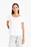 DeFacto Regular Fit Yuvarlak Yaka Basic Düz Kısa Kollu Beyaz Tişört	 K1508AZ25SMWT83