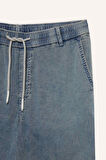 DeFacto Yazlık Wide Leg Geniş Kalıp Beli Lastikli Geniş Paça Jean Kar Yıkamalı Pantolon F2967AX25SPNM39