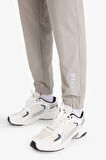 DeFactoFit Slim Fit Dar Kesim Fermuar Cepli Dokuma Sporcu Jogger