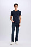 DeFacto Slim Fit Dar Kesim V Yaka Basic Düz Kısa Kollu %100 Pamuk Tişört M7668AZ25SPNV64