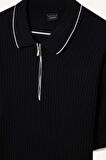 DeFacto Slim Fit Dar Kesim Kısa Kollu Fitilli Kaşkorse Yarım Fermuarlı Siyah Polo Tişört D3948AX25SMBK81