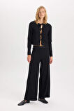 DeFacto Wide Leg Geniş Bol Paça Esnek Belli Basic Düz Bürümcük Pantolon D6300AX24AUBK81