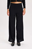 DeFacto Wide Leg Geniş Bol Paça Esnek Belli Basic Düz Bürümcük Pantolon D6300AX24AUBK81