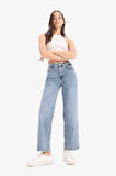 DeFacto Comfort Straight Yüksek Bel Bilek Boy Jean Yıkamalı Pantolon D8155AX25SMNM28