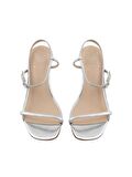 İnce Bantlı Kısa Topuklu Ayakkabı - Silver
