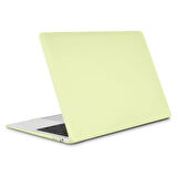 NovStrap Apple MacBook Pro M1 M2 Çip 13.3" A2338 ile Uyumlu Kılıf Cream Hard Shell Rubber Kapak