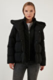 Lela Bayan Mont 497BUSE