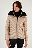Lela Bayan Mont 6274120
