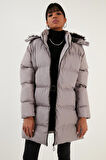 Lela Bayan Mont 5761645