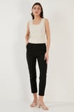 Lela Kadın Atlet 5864979