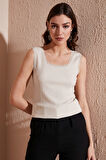Lela Bayan Atlet 5864979