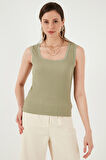 Lela Bayan Atlet 5864979