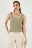 Lela Kadın Atlet 5864979