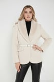 Lela Bayan Kaban 6839688