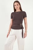 Lela Toka Detaylı Fitted Fit Kayık Yaka Bluz Bayan BLUZ 5862707 KAHVE