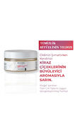 Japon Kiraz Çiçeği Body Scrub Besleyici Arındırıcı Nemlendirici Vücut Peelingi 250 ml.