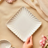 Karaca Daisy Kare Pasta Tabağı 20,5 cm