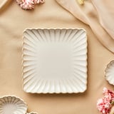 Karaca Daisy Kare Pasta Tabağı 20,5 cm