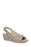 104416.Z3FX Bej Kadın Comfort Sandalet