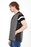 Erkek Regular Fit Bomber Yaka Cepli Kapitone Scuba Kumaş Fermuar Detaylı İnce Yelek