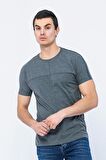 Erkek Regular Fit Bisiklet Yaka Dar Kollu Önden Dikiş Detaylı %100 Pamuk Kısa Kollu T-Shirt