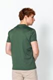 Erkek Fit Rahat Naylon V Yaka Seyahatlik T-Shirt
