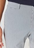 Altınyıldız Classics Normal Bel Dar Paça Slim Fit Lacivert Erkek Pantolon 4A0123200075