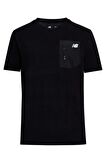 New Balance Erkek Siyah T-shirt MNT1106-BKW