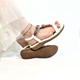 Voyager 9639 Beyaz Taban Masajlı Taş İşlemeli Kadın Sandalet