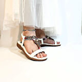 Voyager 9639 Beyaz Taban Masajlı Taş İşlemeli Kadın Sandalet