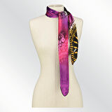 ETNİK DESENLİ MOR SATEN İPEK EŞARP