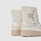 Kadın Kar Botu [051815]