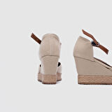 Kadın Dolgu Topuk Sandalet [051750]