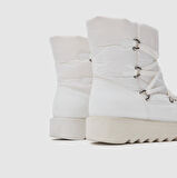 Kadın Kar Botu [051815]