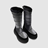 Kadın Kar Botu [060057]