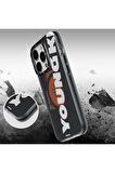 YoungKit iPhone 14 Pro Max Uyumlu Kılıf Magsafe Şarj Özellikli Youngkit Binfen Serisi Yazı Temalı Kapak